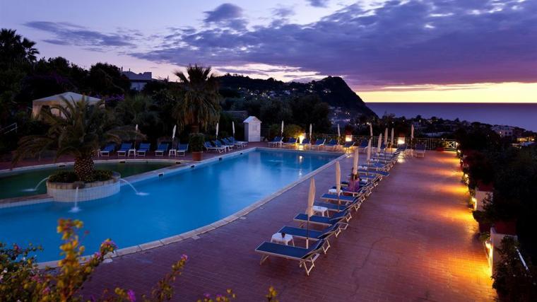 Hotel Paradiso Terme Resort - Tel: 081.19.75.19.29